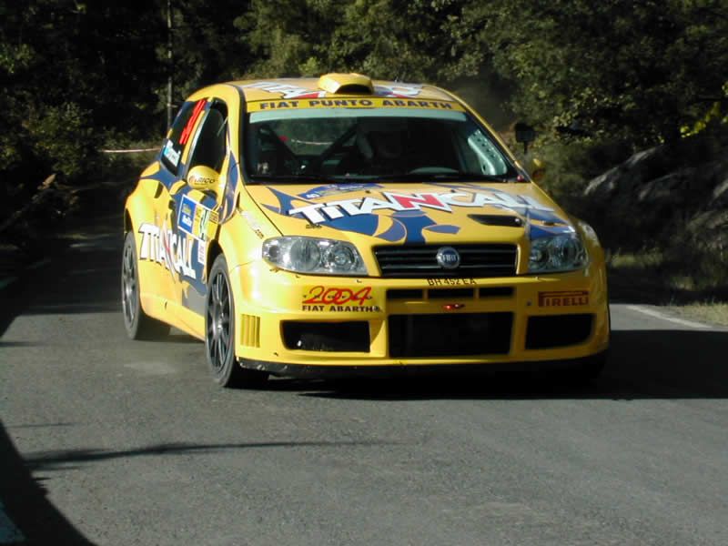 Fiat Punto Abarth RallyS1600 in action on the Catalunya Rally