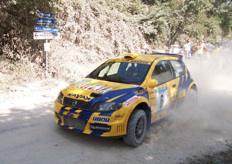 Action from the 2004 Rally dell'Adriatico