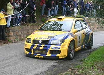 It was a one-two finish for the Fiat Punto Abarth Rally Super 1600 on the final event of 2004 Italian Rally Championship, the 88th Targa Florio