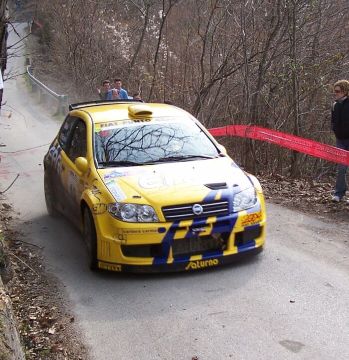 Fiat Punto Abarth Rally in action on the 2004 Rally Mille Miglia. Photo: Marco Tenuti. 