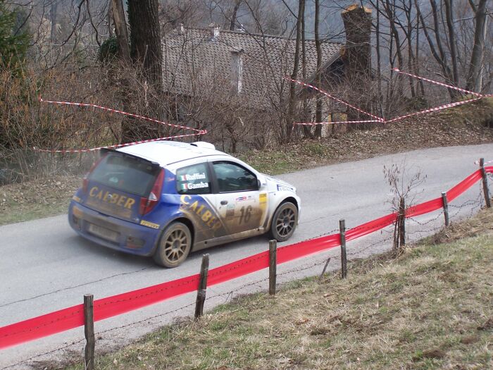 Fiat Punto Abarth Rally in action on the 2004 Rally Mille Miglia. Photo: Marco Tenuti. 