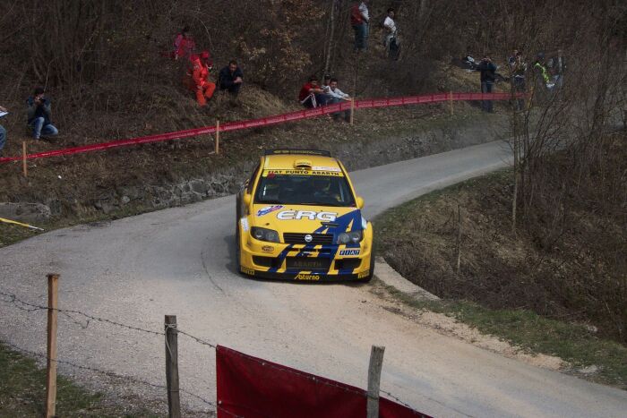 Fiat Punto Abarth Rally in action on the 2004 Rally Mille Miglia. Photo: Marco Tenuti. 